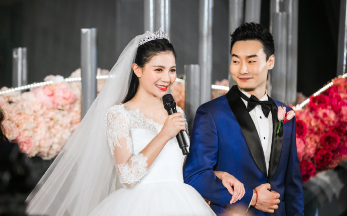 回顾最美跳水女神何姿这辈子做得最正确决定就是嫁给了爱情