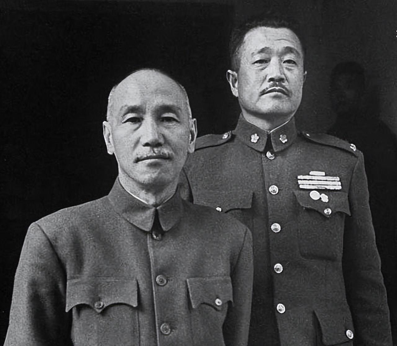1962年杜聿明参加国庆庆典看到一中将很惊讶你没被我们击毙