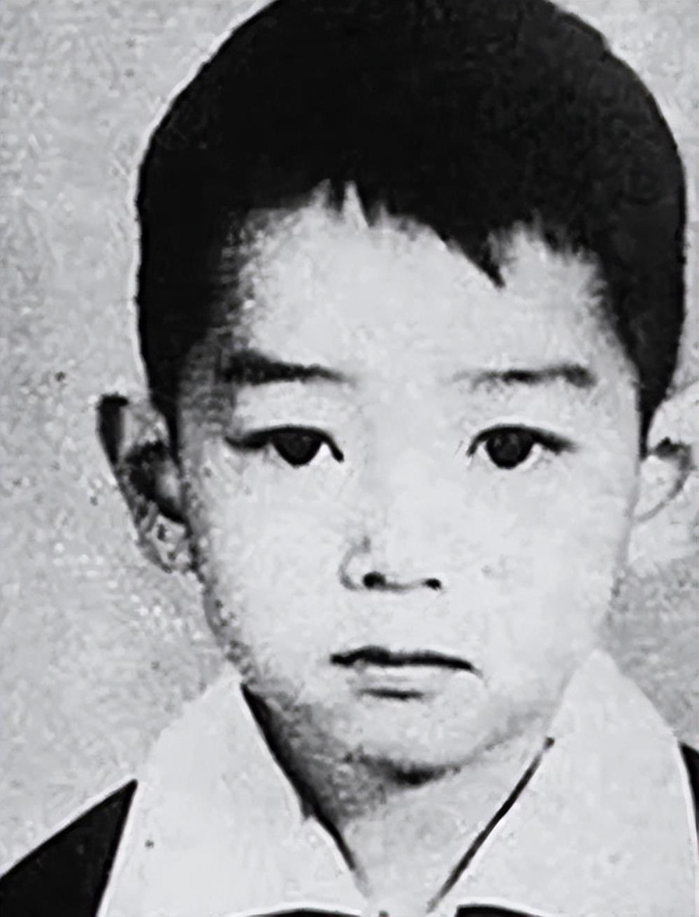 回顾74岁的渣男始祖谭咏麟总算为自己的风流付出代价