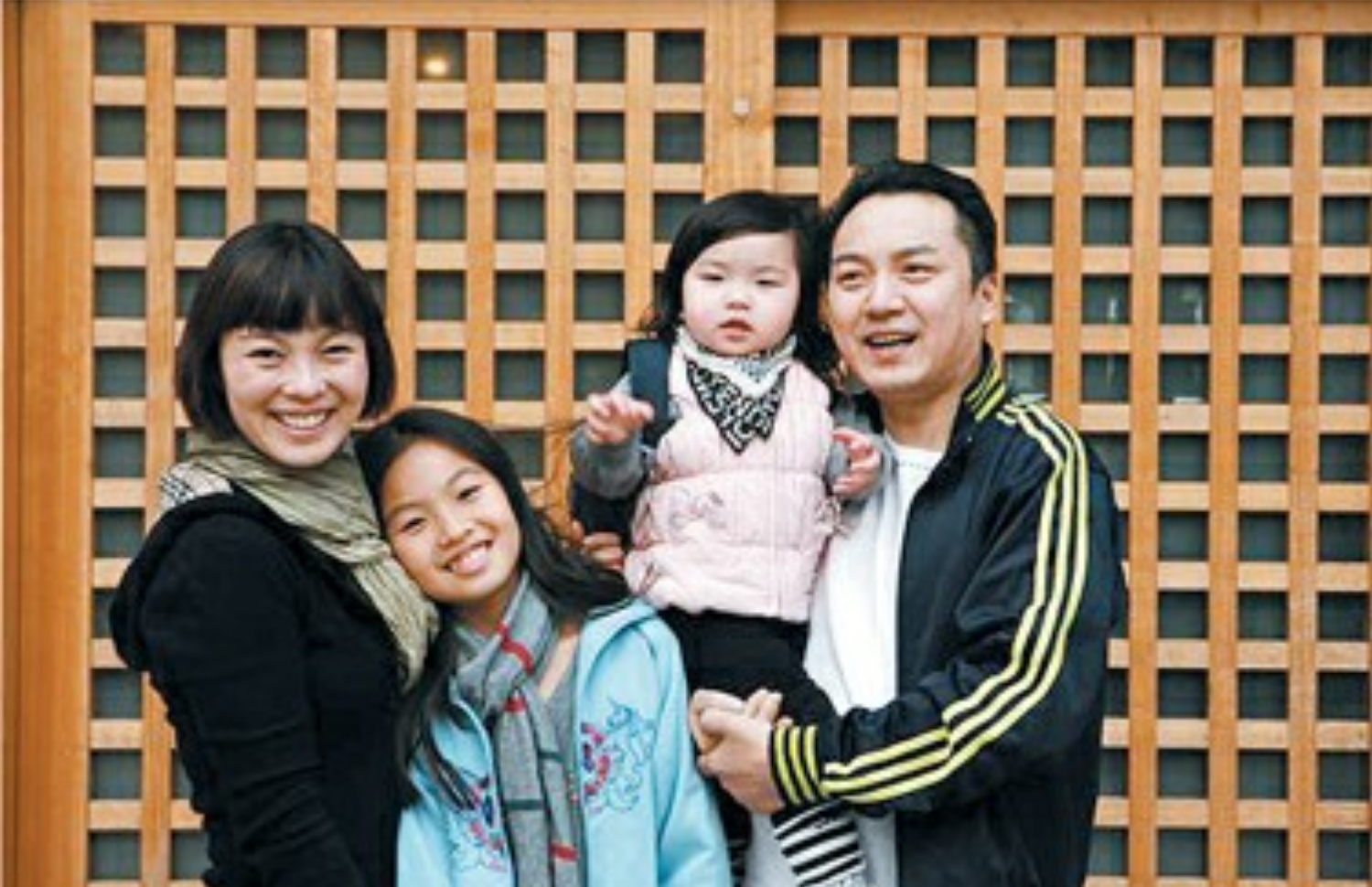 回顾程永新与荣蓉著名作家与知名女演员的幸福生活