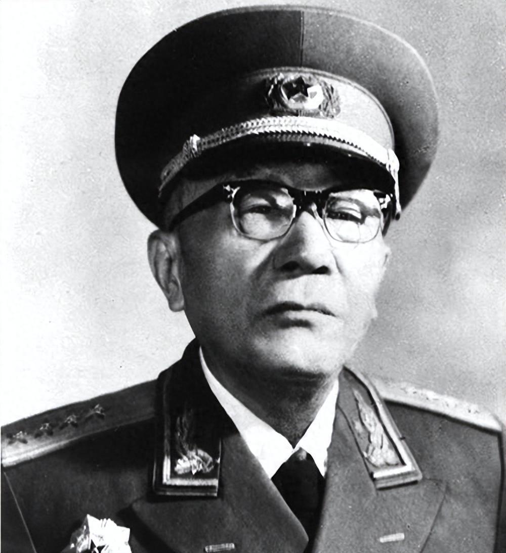 皖南事变后新四军整编有7个师师长分别是谁后来什么军衔