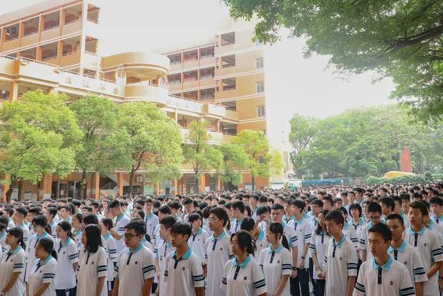 南海中学分校图片