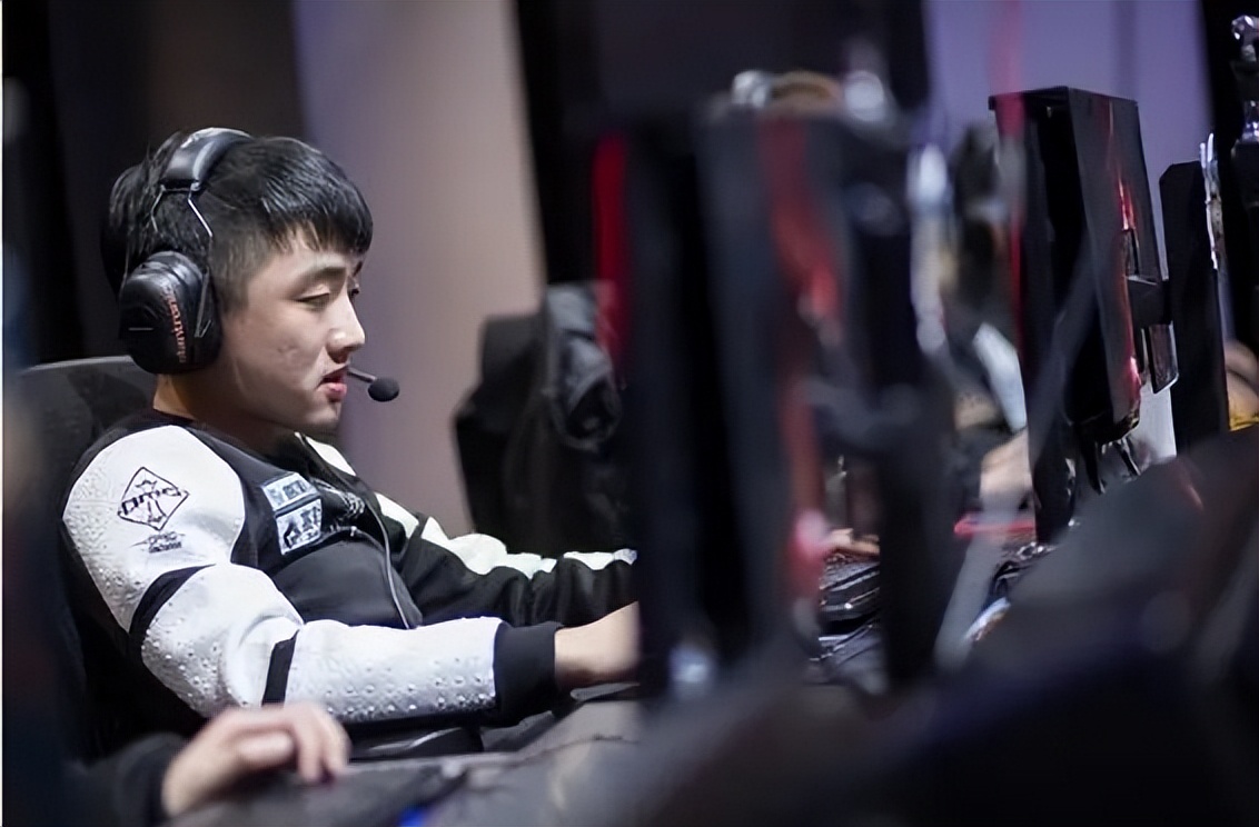 "冷少"icon:已经进入下一个阶段,开始在新的领域开始新生活了