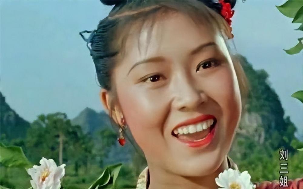 回顾刘三姐黄婉秋病逝一年多丈夫何有才的选择令人泪目