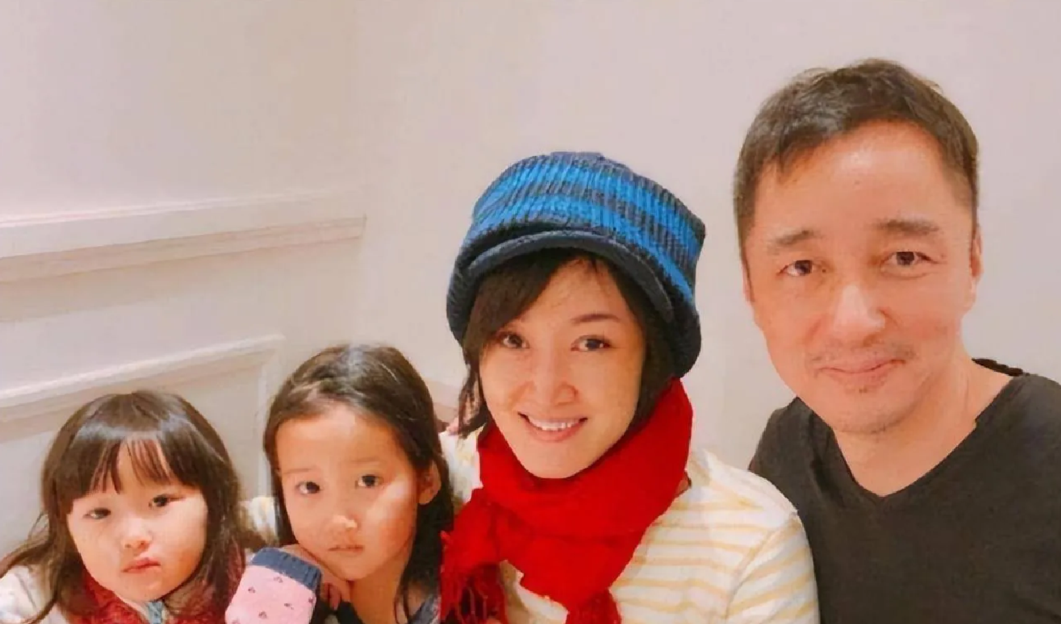 这大概也是赵子琪自己料到的,她明白作为艺人被公众议论是正常的事