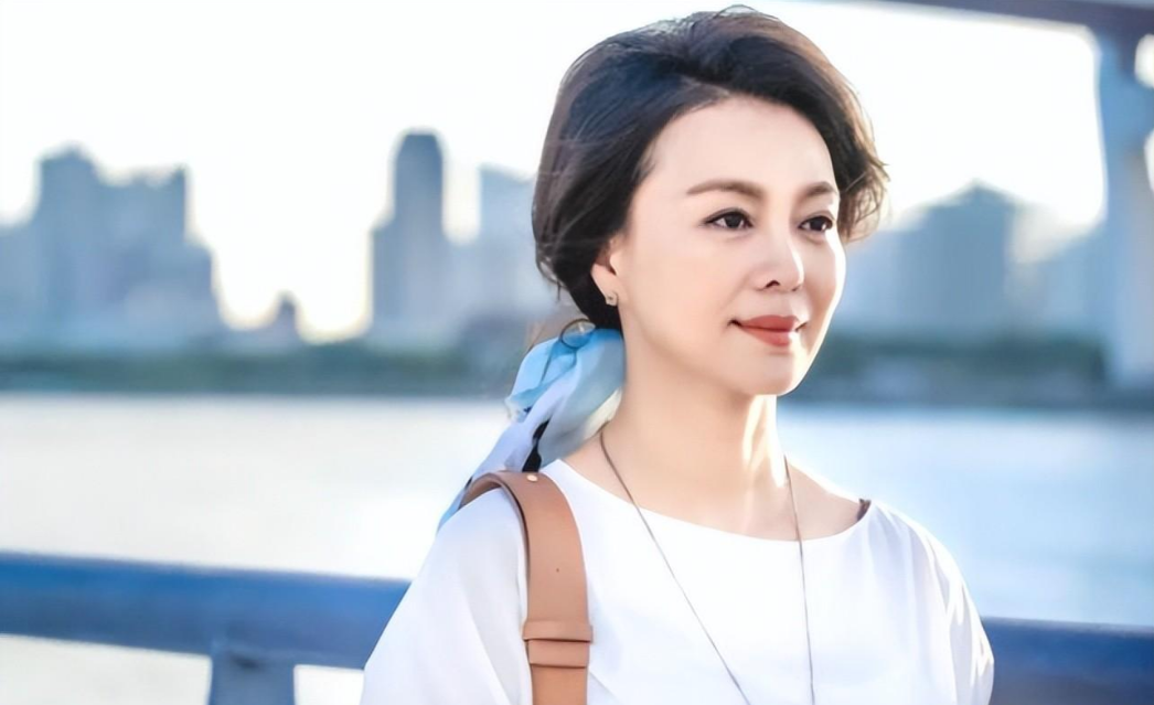 回顾程永新与荣蓉著名作家与知名女演员的幸福生活