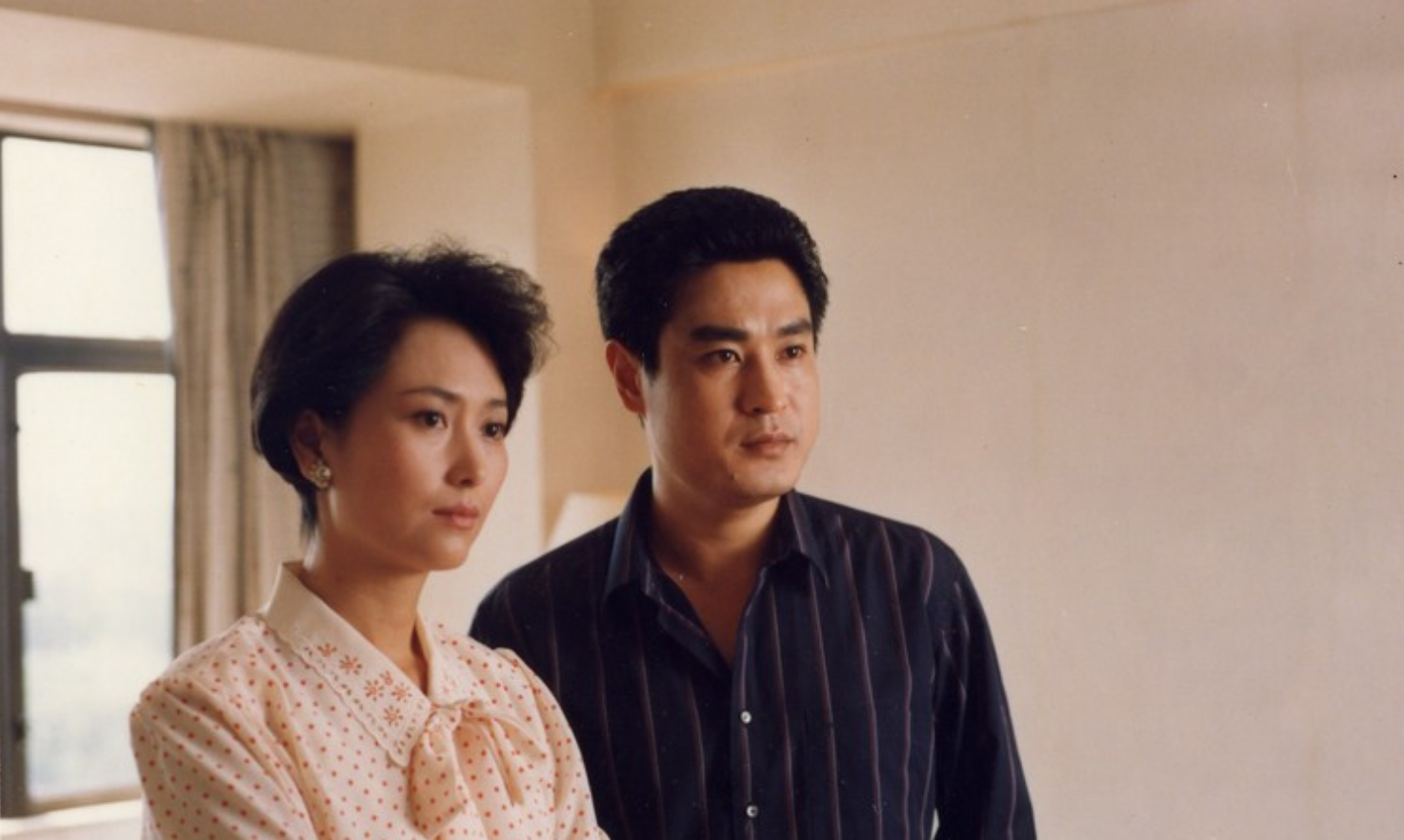 回顾90年代爆红的美女明星左翎带女儿再婚获幸福60岁越活越漂亮