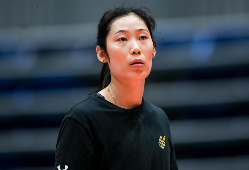 朱婷被网暴没想到外国人也对这件事情发出了灵魂拷问