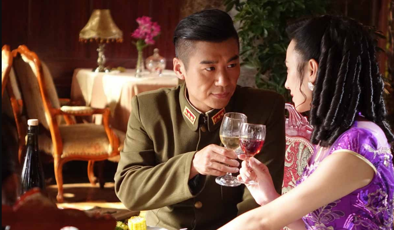 可人就是奇怪,越是难啃的才越是想要"拿下",徐佳并不打算就这样放弃