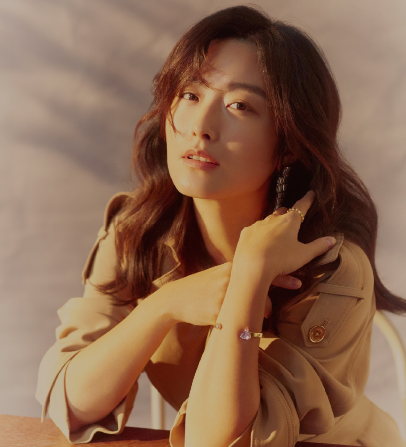 回顾长得漂亮演技好出道18年不温不火40岁解锁新身份成人生赢家