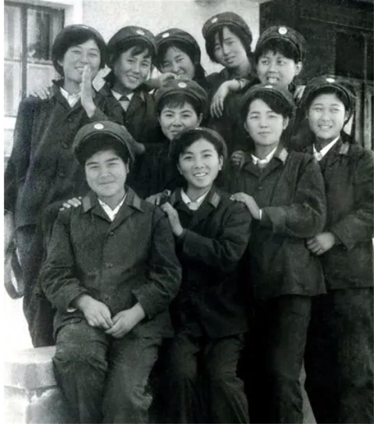 1950年王震回北京开会述职却向中央请求给新疆分配10万女兵