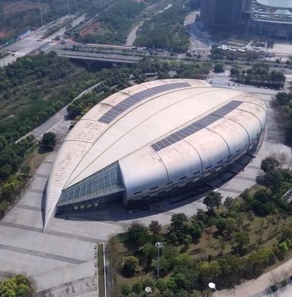 广西体育中心火了!国内奇葩的建筑之一.