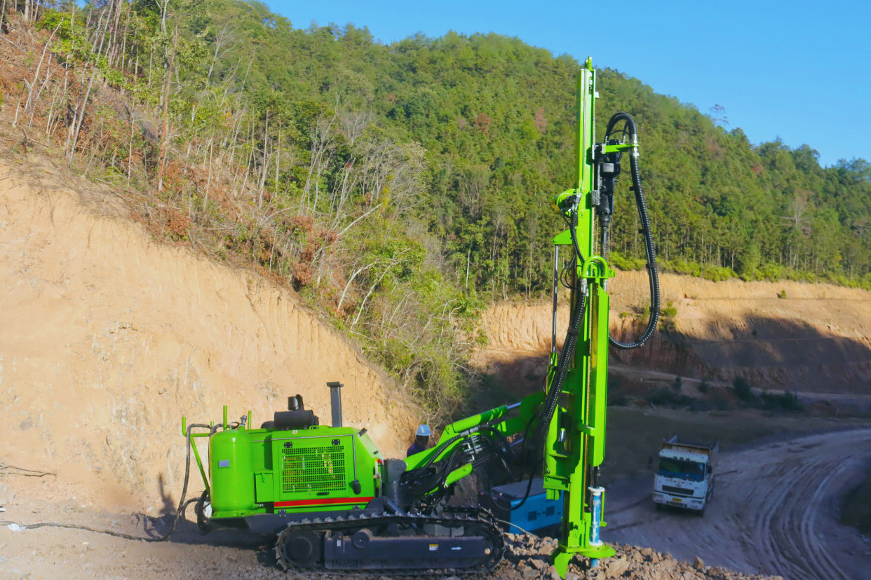 孔山ks368潜孔钻机