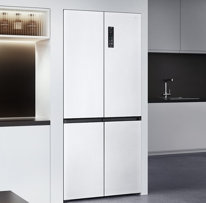 tcl薄嵌冰箱t9:精巧设计与智能空间,冷藏新体验!