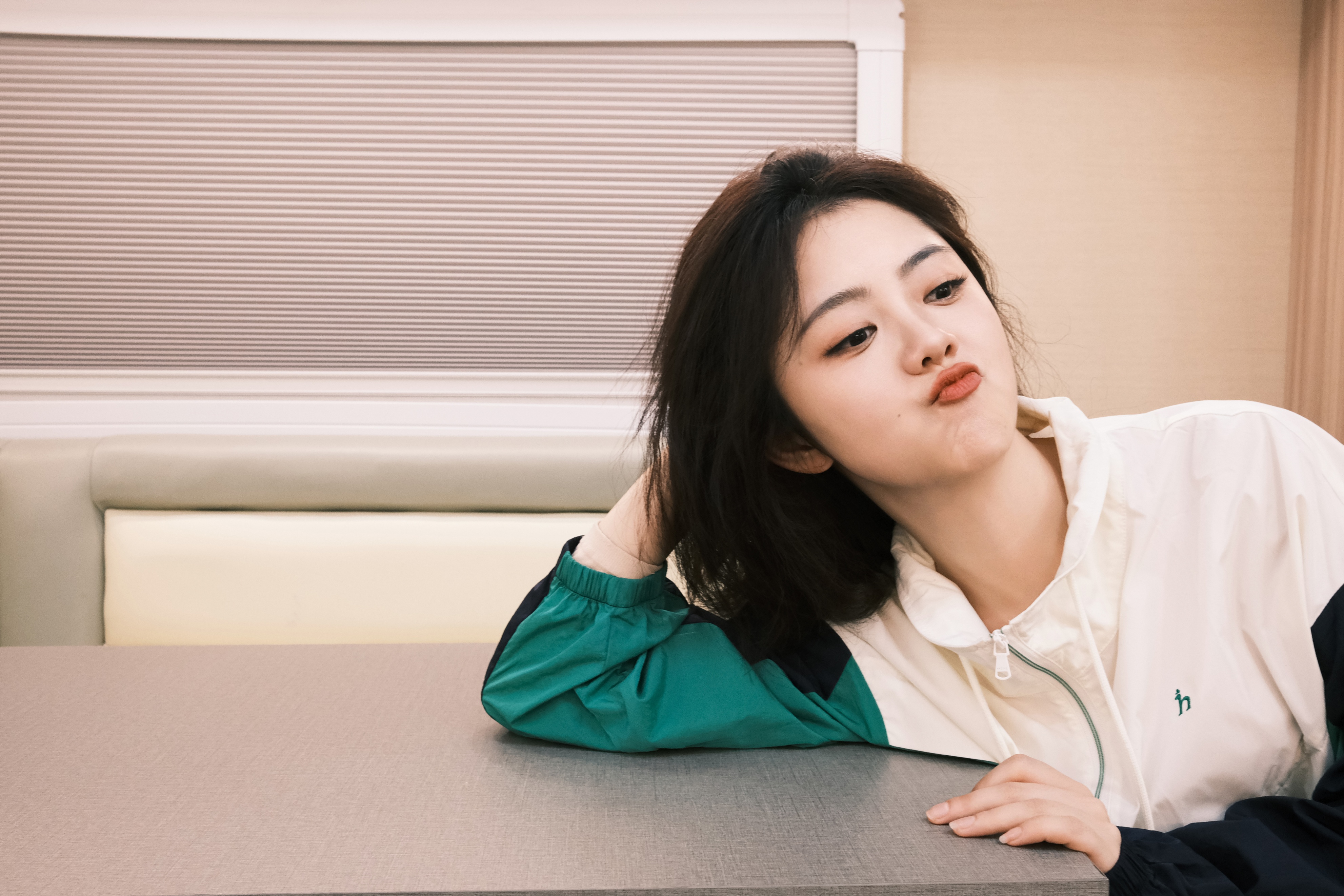 谭松韵:阳光女神,温暖如春