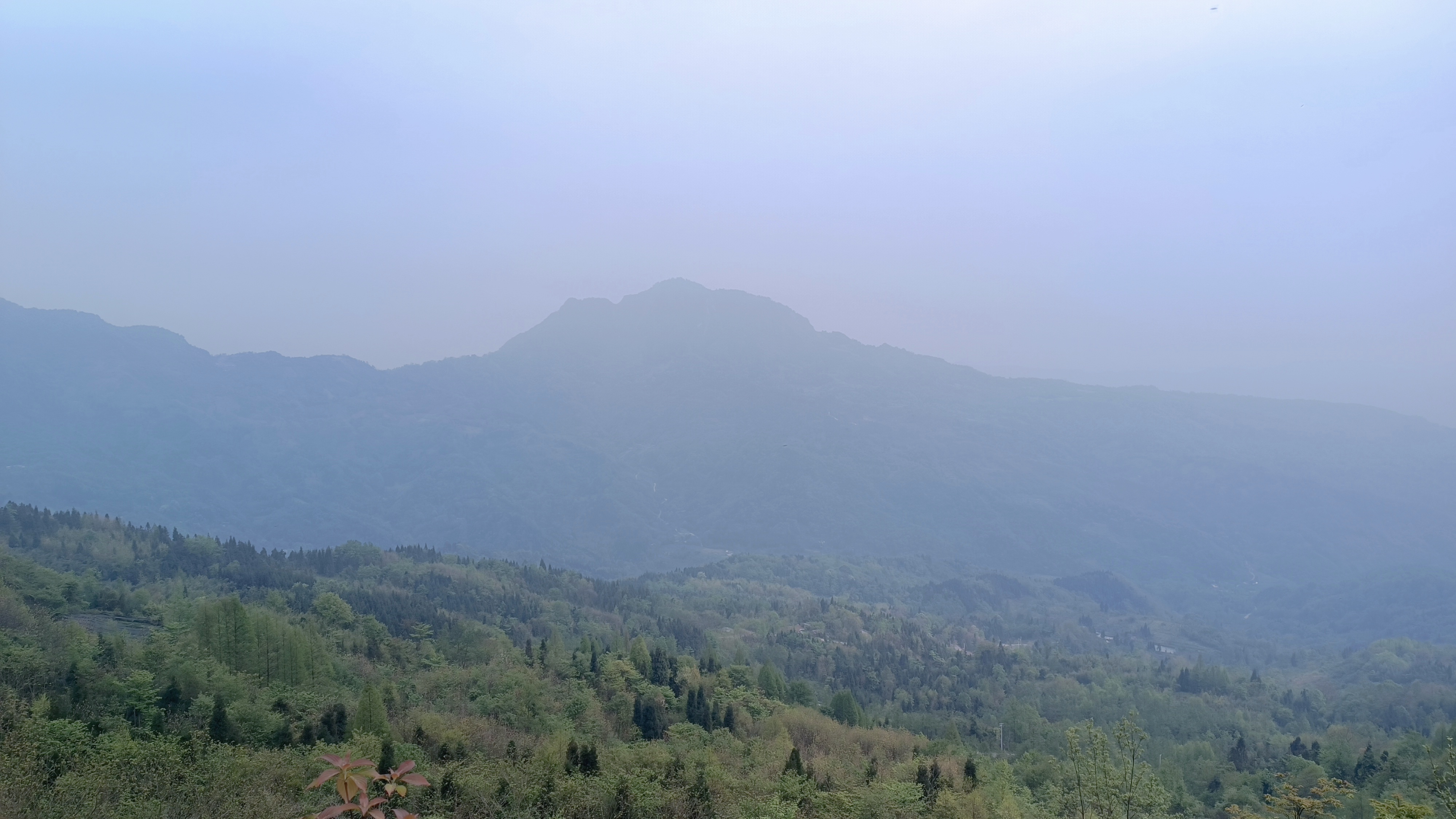 彭州小天台山位置图片