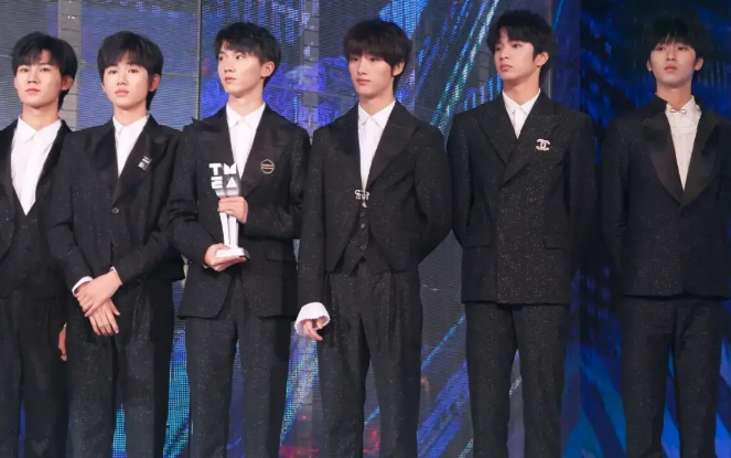 时少团的c位换了?新综艺正式官宣,丁程鑫,马嘉祺的站位引争议