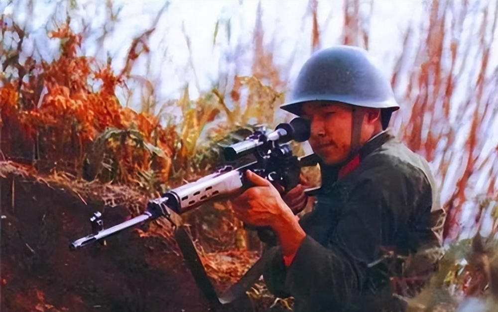 炸死越军大尉,荣立一等功,领导让他随便挑工作,他如何选择?