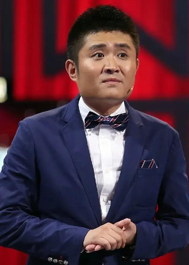 回顾德云社孟鹤堂西安的商演,终于明白为何苗阜对德云社那么生气
