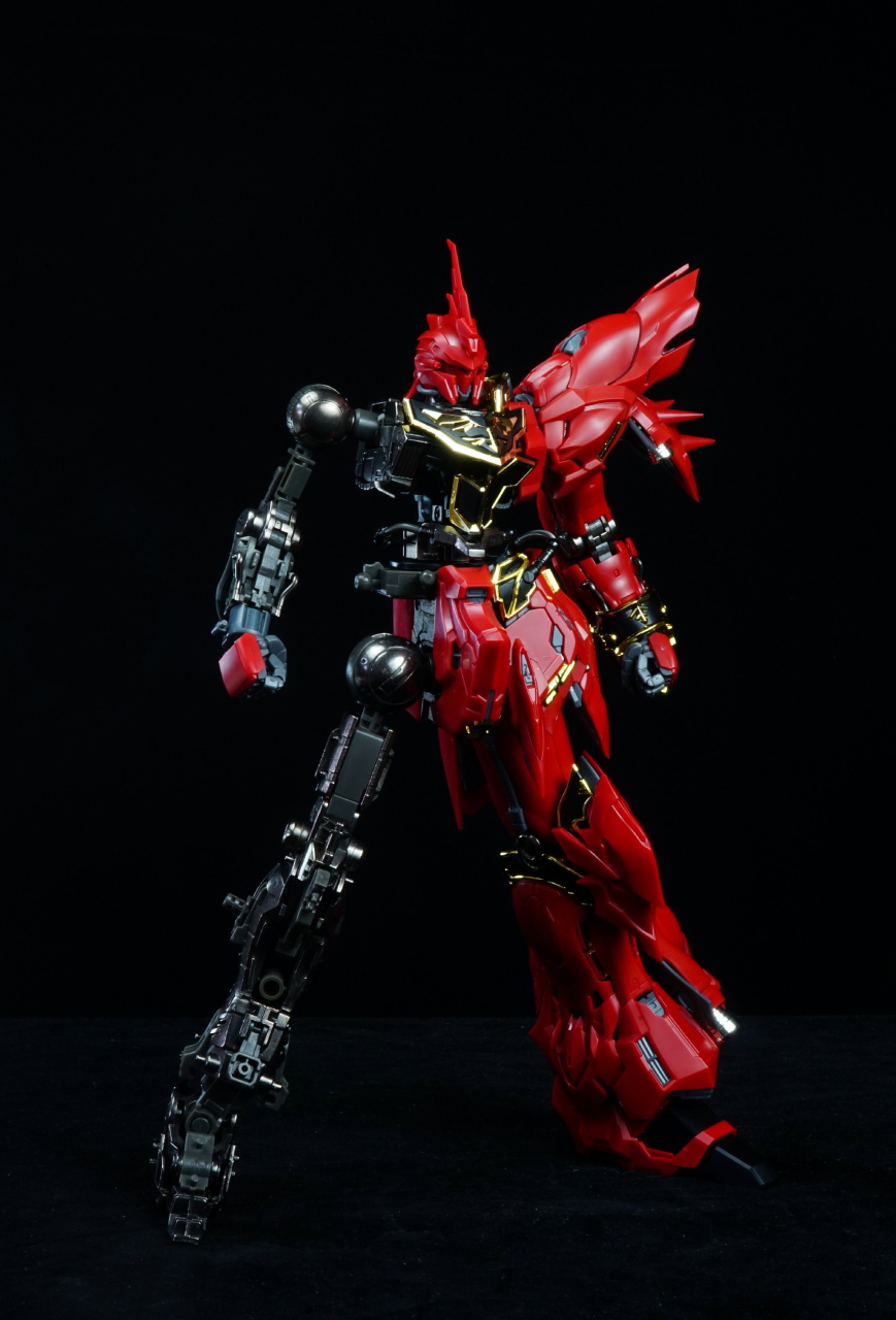 模型欣赏:铁创模型 mg 新安洲合金骨架实物展示,可以组合出模型主体