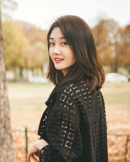 曾被冯小刚说"太能装"的"冯女郎"苗苗,这次打了一个漂亮"翻身仗"