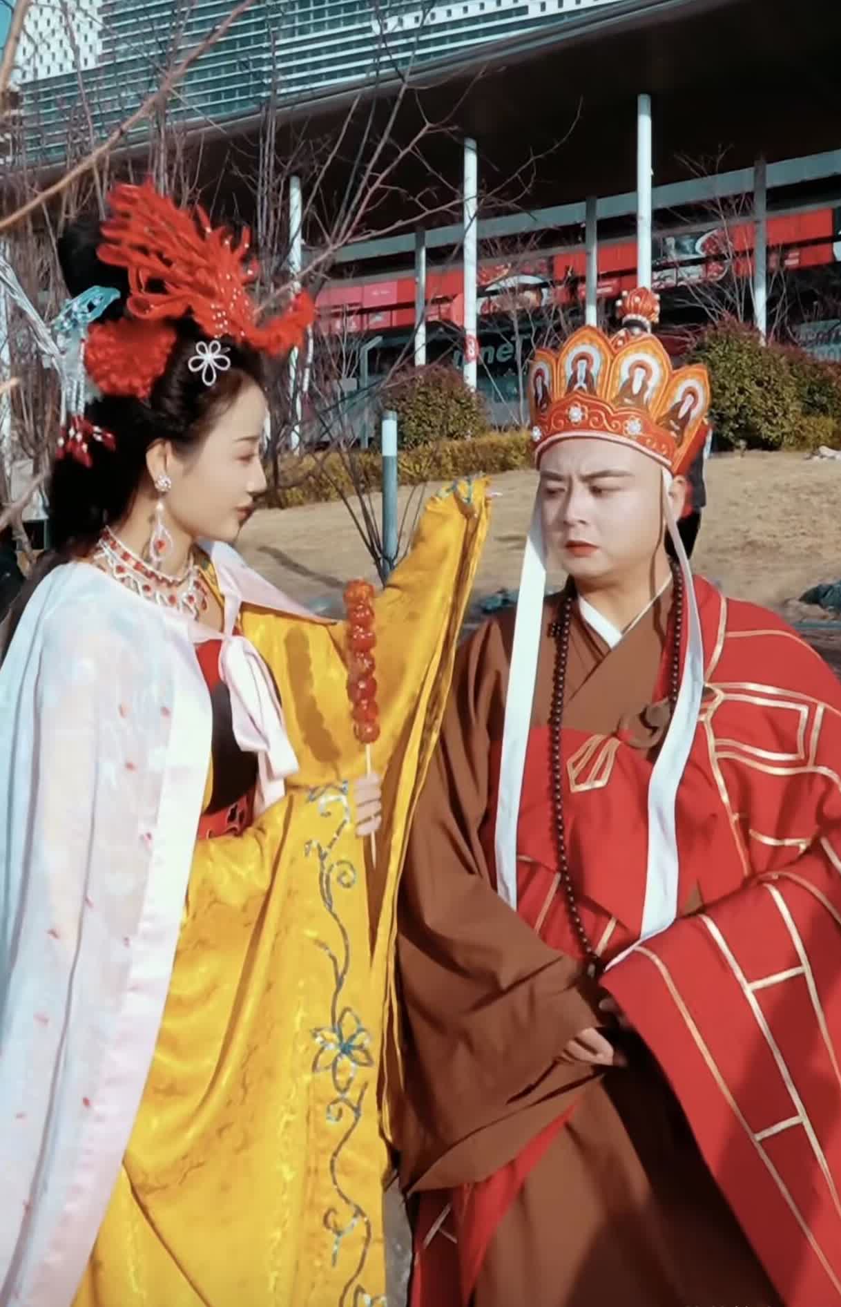 嘿听说这是《西游记》的续集唐僧成功取得真经后竟然回到女儿国