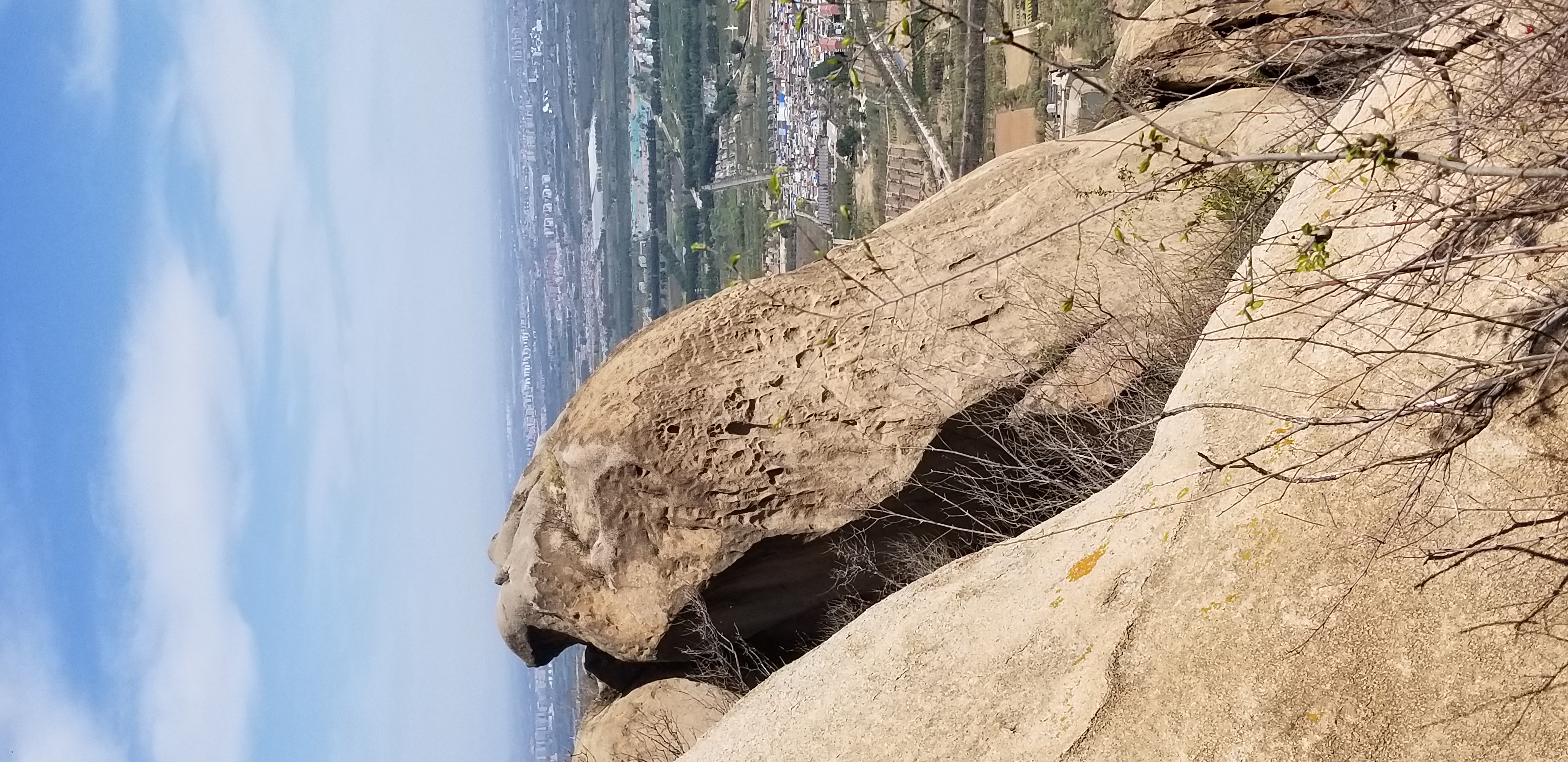 北京凤凰岭,惊现罕见的花岗岩风蚀奇观,怪石之奇绝堪比黄山