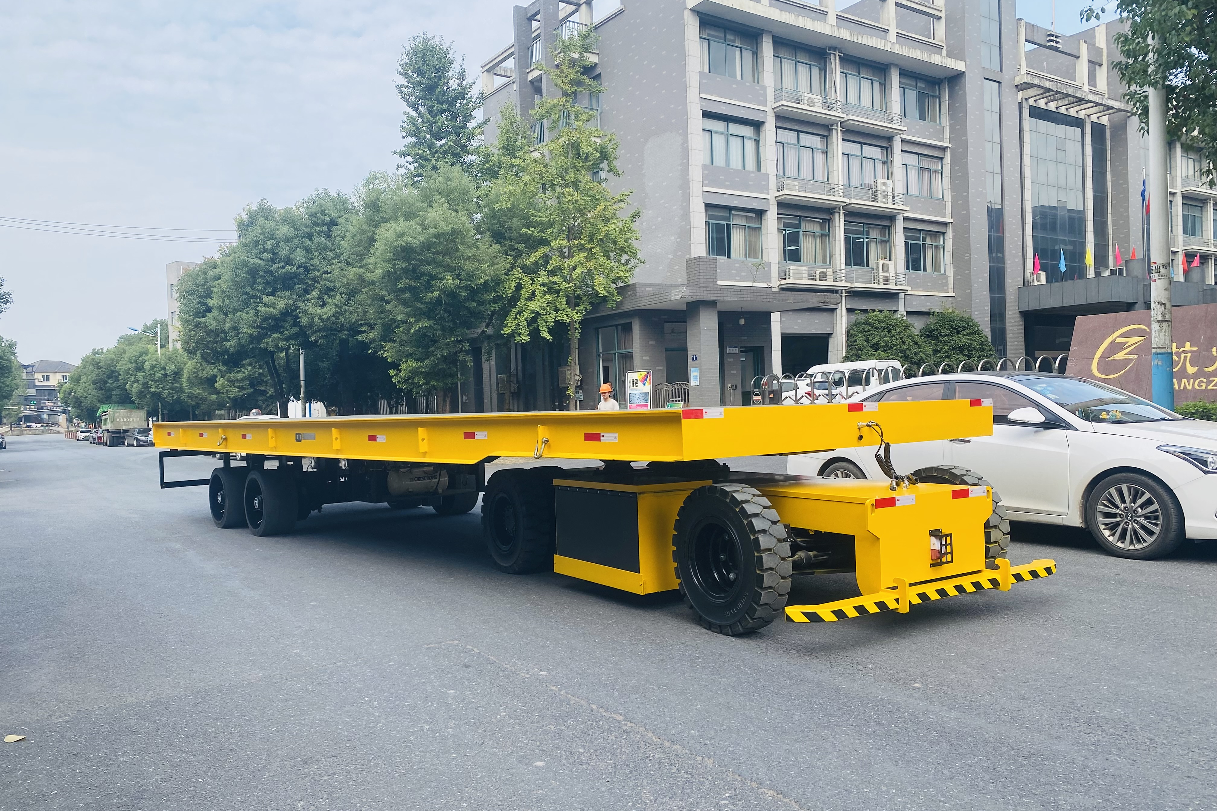 避免激烈行为;定期到专业维修平板车图片大全电动平板车有轨电车平板