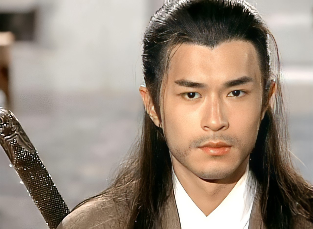 从《神雕侠侣》的神仙颜值到《扫毒》系列的黑皮大汉,所以古天乐