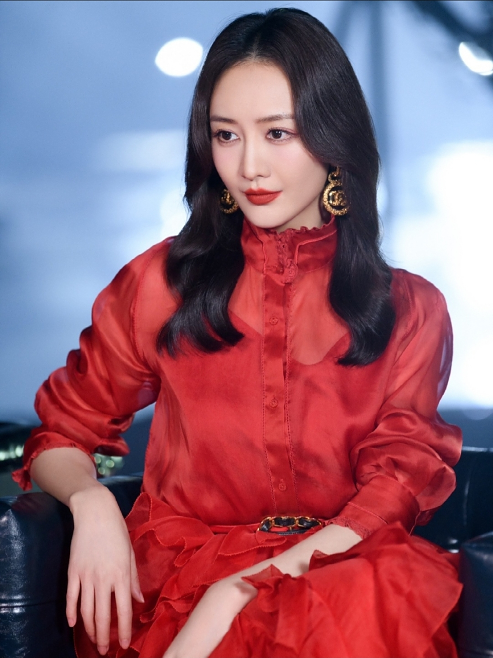 王鸥时尚写真大赏,高贵优雅气质尽显,长卷发温柔恬静惹人爱!