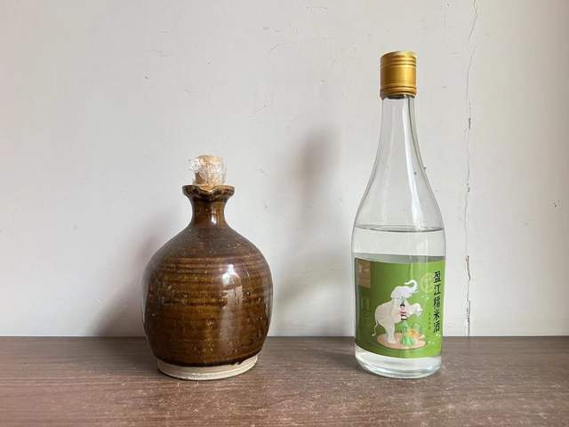 小曲白酒是勾兑的酒吗,小曲白酒是什么意思 小曲白酒是勾兑的酒吗,小曲白酒是什么意思