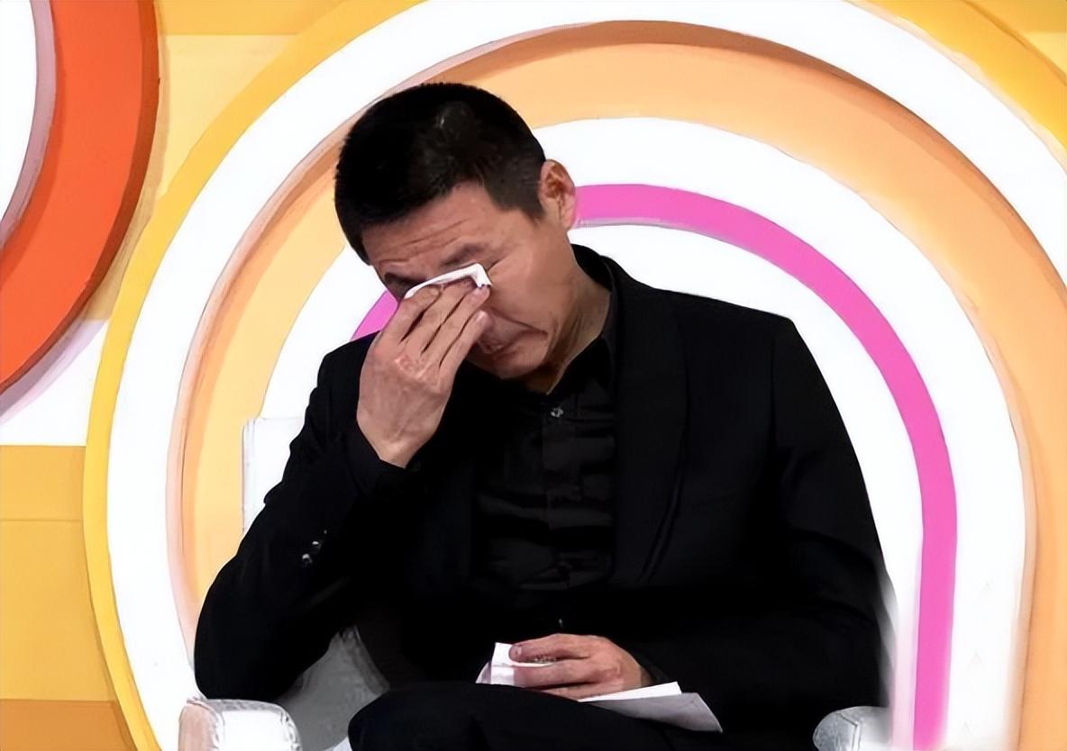 回顾白眉大侠演员境况差距大女主离世男配成一线明星