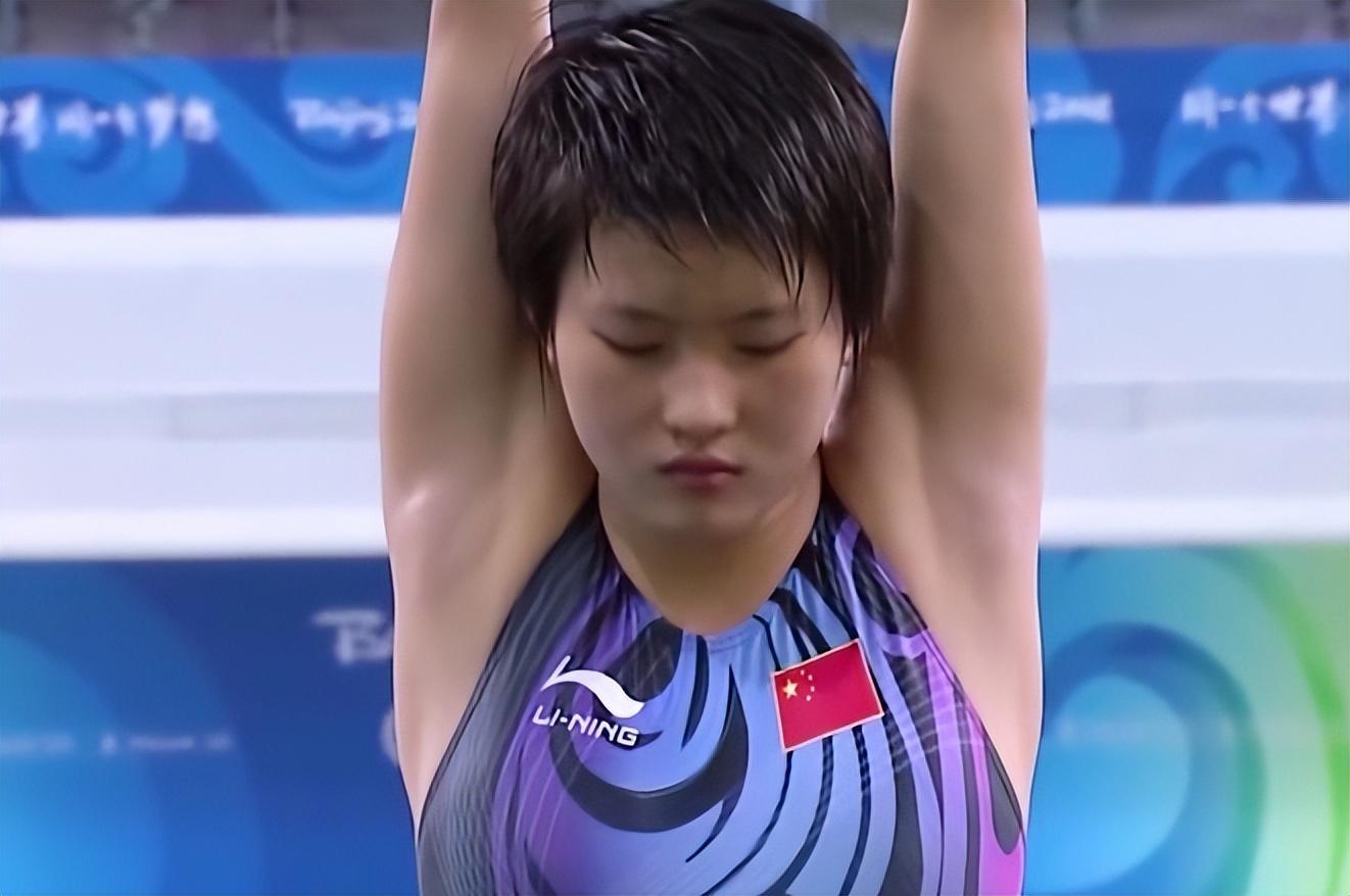 跳水女神陈若琳肤白貌美身材丰腴傲人眼神勾魂有魅力