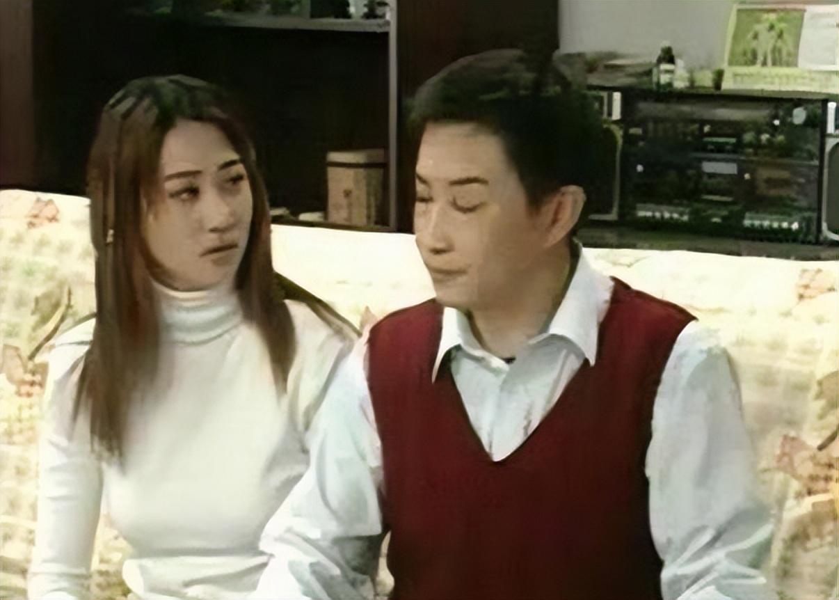 回顾雍正王朝演员境况不一有人住千万别墅有人晚节不保