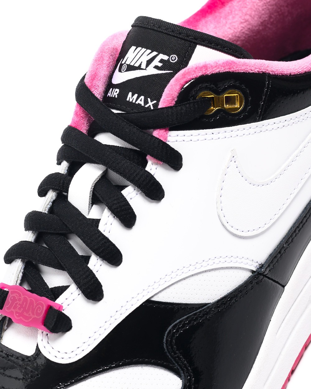 周董狂晒的nike联名鞋要来了日期确定