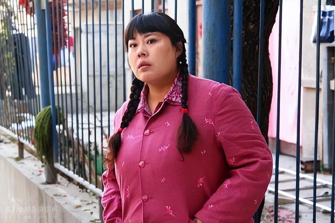 回顾金婚演员境况差距大有人被封杀有人红透半边天