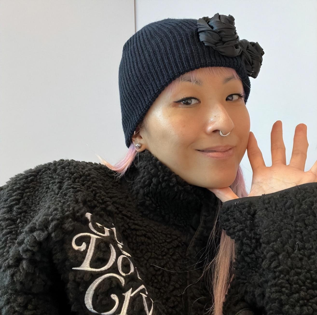 回顾鹿鼎记七个老婆现状唏嘘有人病倒住院有人嫁入豪门