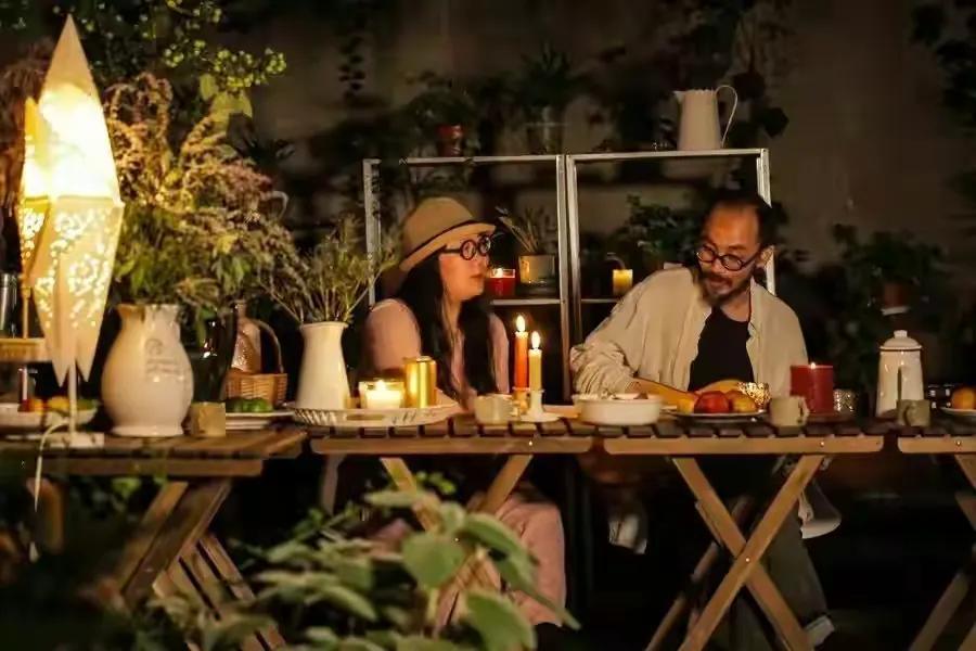 回顾四川女孩瞒着父母偷户口本与小伙结婚却连生两个脑瘫女儿