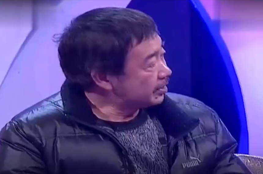 然而让郝大爷没想到的是,没过多久,自己不仅遭受了男孩母亲的无情谩骂