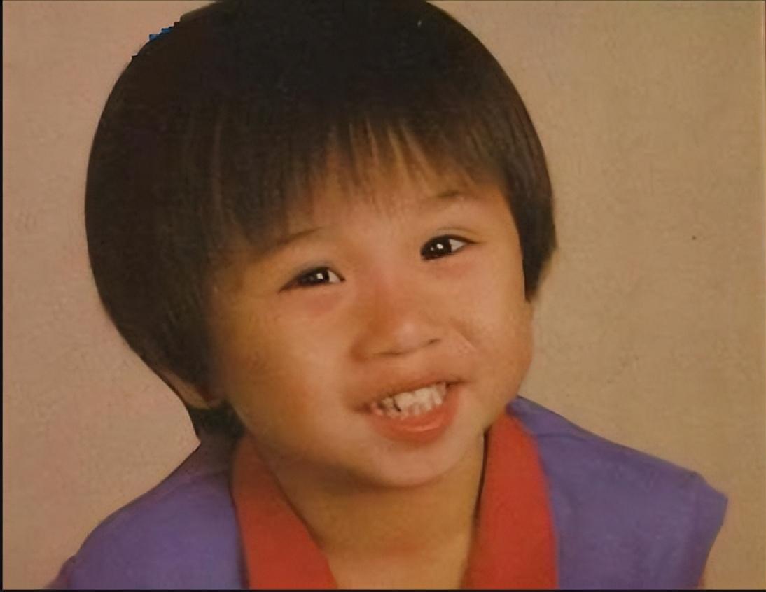 回顾红极一时消失的10位童星现状离世做网红成健美冠军