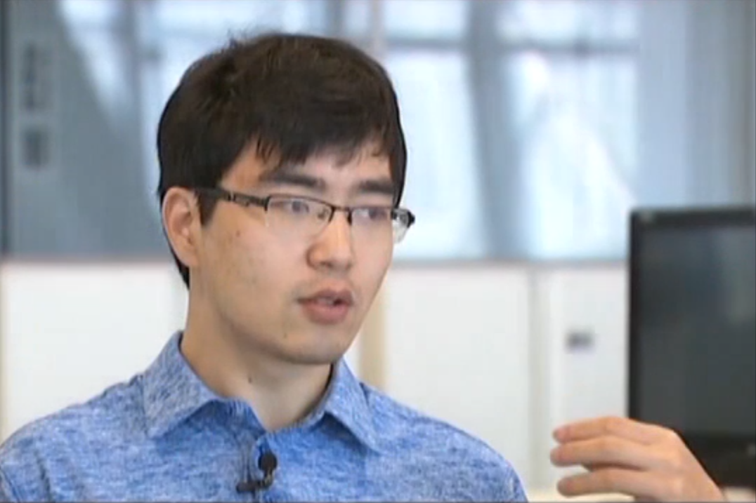 正是由于邹翃艳一直以来的坚持,到了一定的年纪,丁丁也可以正常进入