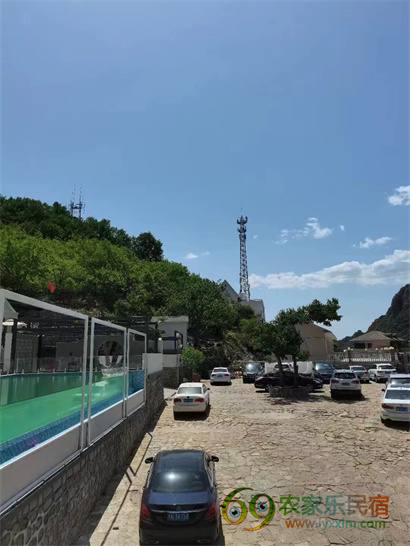 九山顶溪语精品乡宿蓟县九山顶带泳池的民宿在这里看过来了