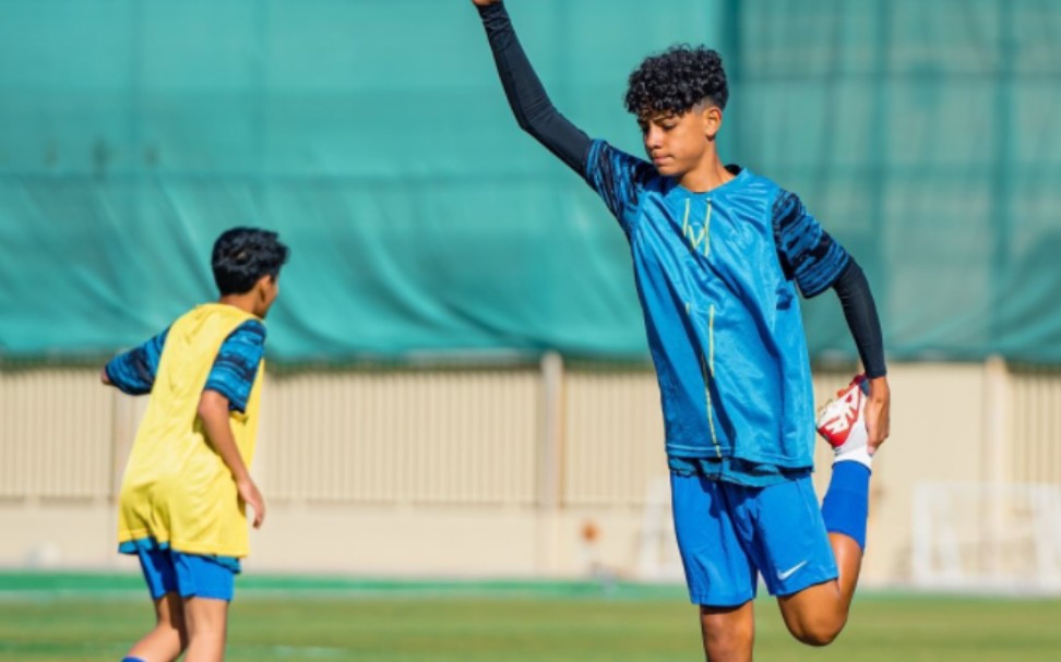 c罗从哪几个方面,训练迷你罗?