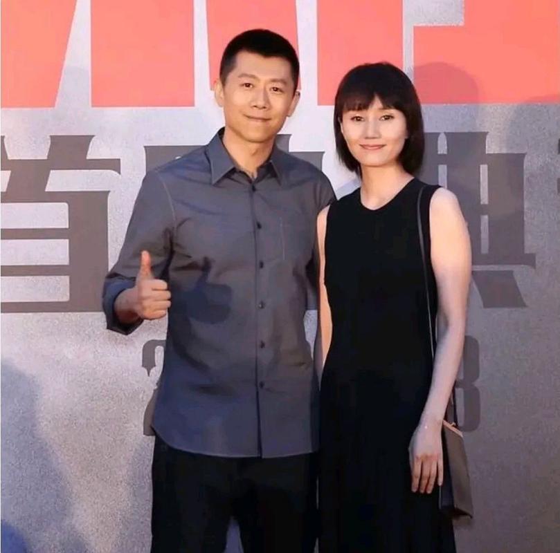 回顾夏雨:结婚不邀父亲婚后与母亲明算账,妻子袁泉为他感到心疼