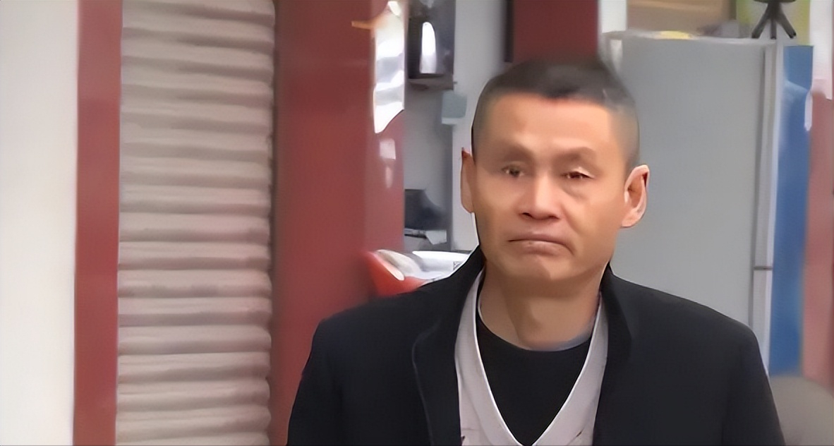 回顾:27年未见的"亲生女儿"意外重逢,独眼光棍的寻亲之旅