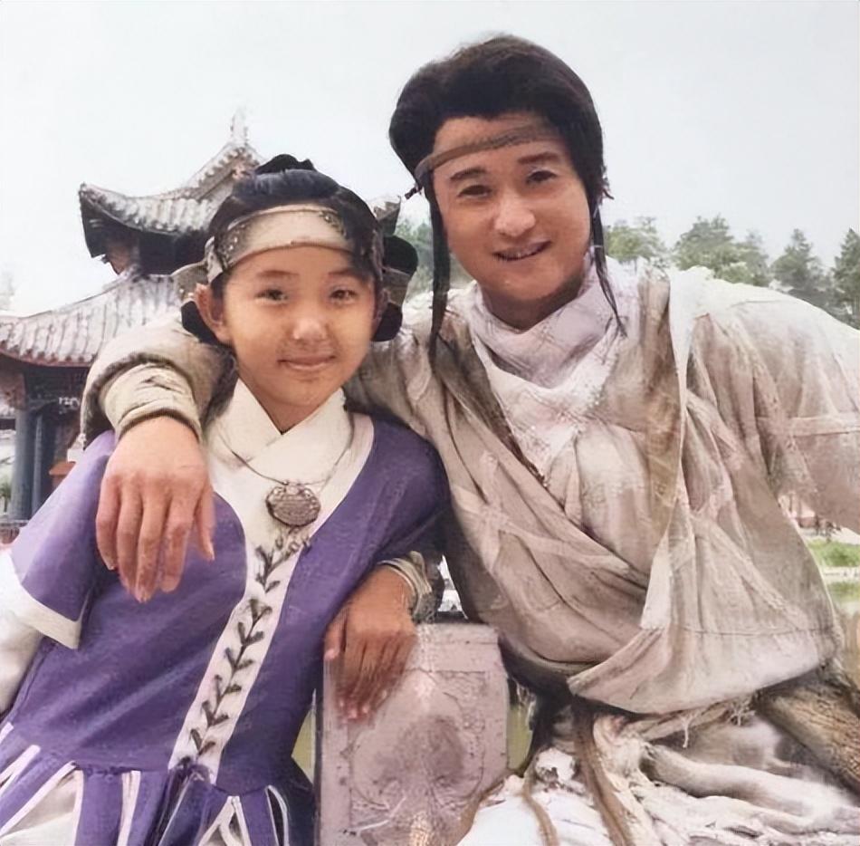 回顾小李飞刀演员境况唏嘘焦恩俊再遇婚变龙小云已长大