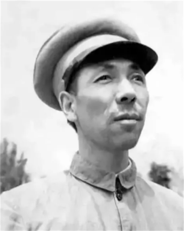 贺龙缺席解放战争麾下3个纵队全交彭老总手下无一兵