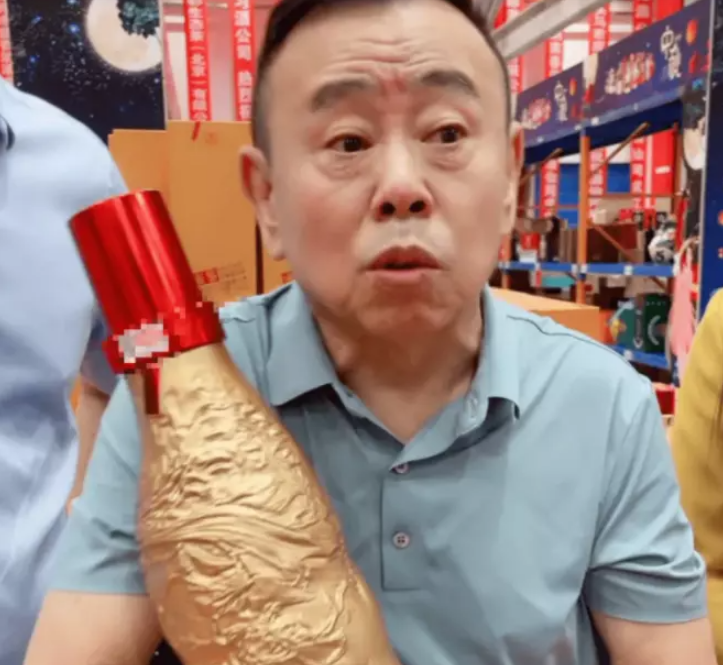 盘点炊事班的故事演员现状有人住筒子楼有人晚年塌房