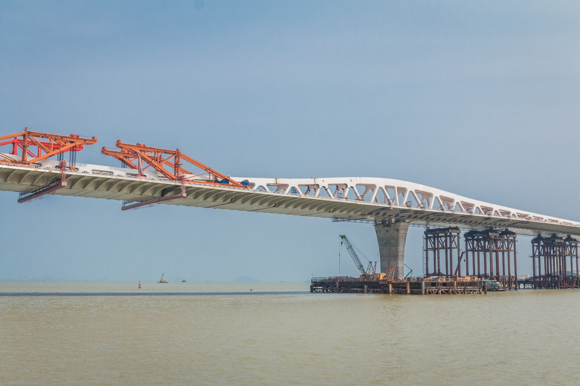 澳门又在修建跨海大桥了,有幸能够看到建设之中的澳氹第四条跨海大桥