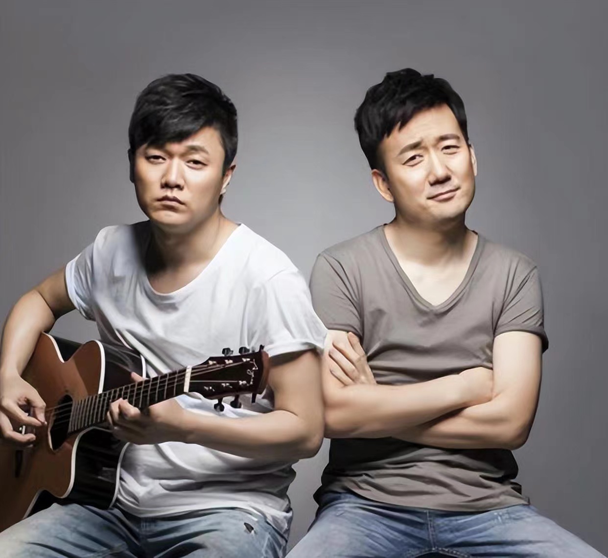 和王太利组成的音乐组合,他们因为2010年的网络电影《老男孩》而走红